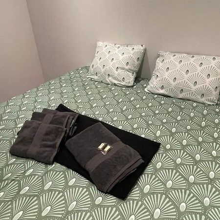 Agreable Maison Centre-Ville Bourg-Saint-Andéol Екстериор снимка